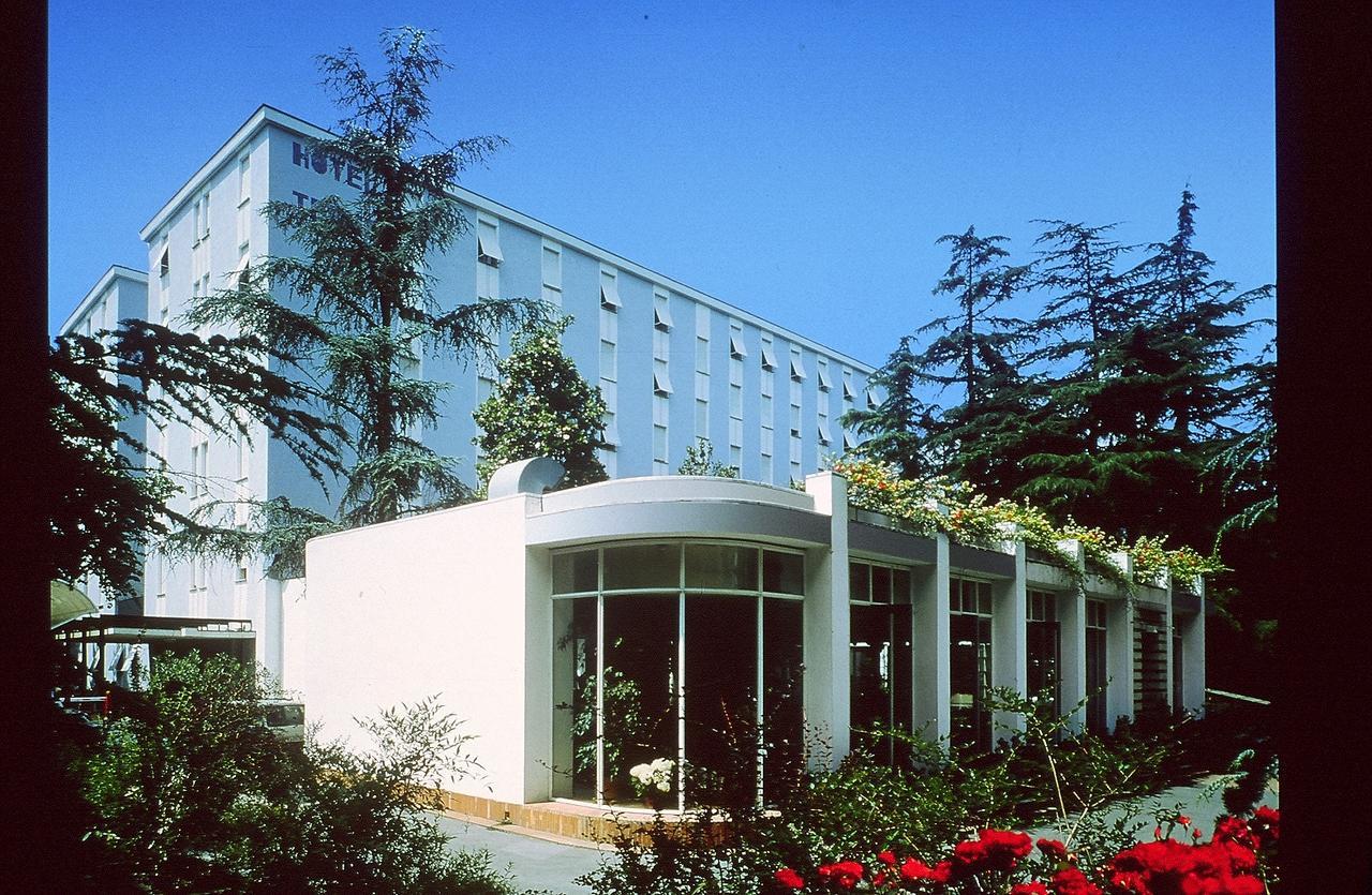 Hotel Terme モンティチェッリ・テルメ エクステリア 写真